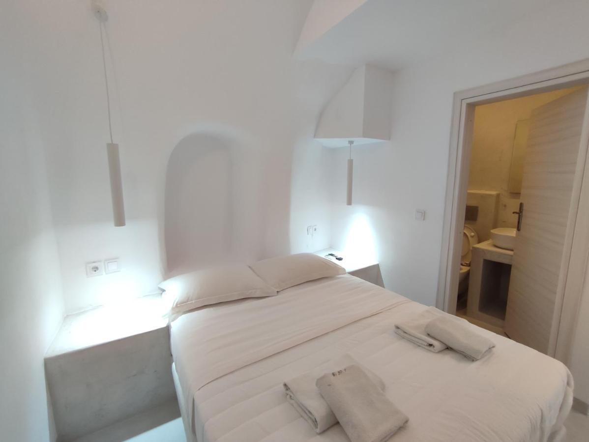 V D Fira Rooms Exterior photo